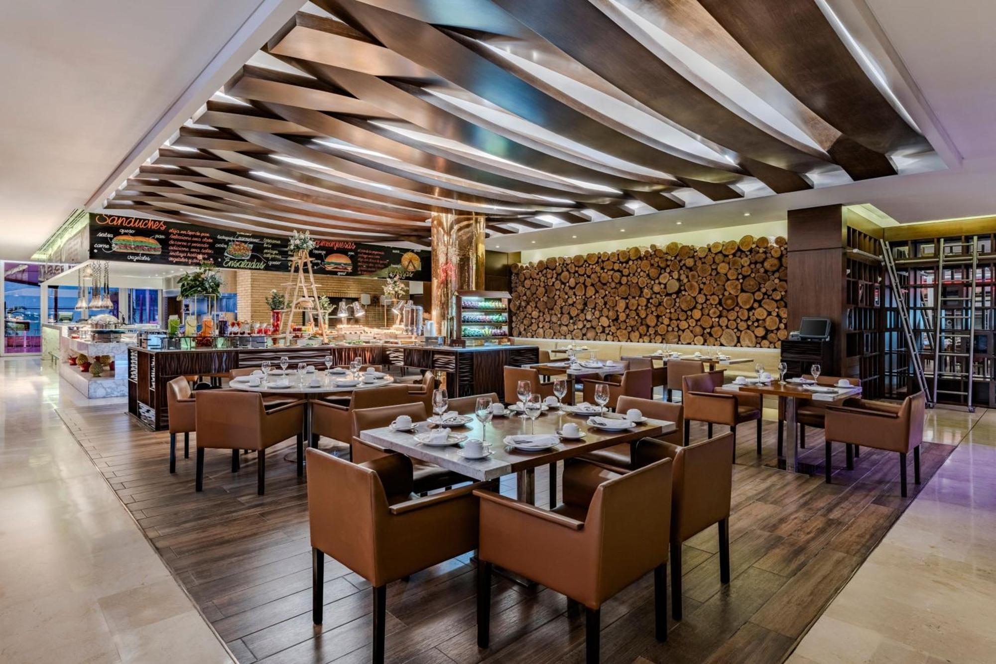 Cali Marriott Hotel Экстерьер фото